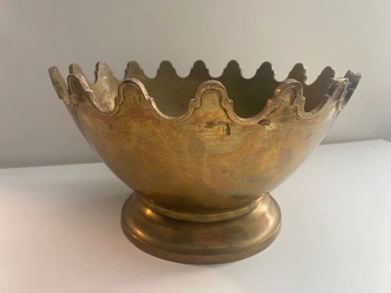 Super Boho Bronze Scalloped Pedestal Bowl | Etsy | Etsy (US)