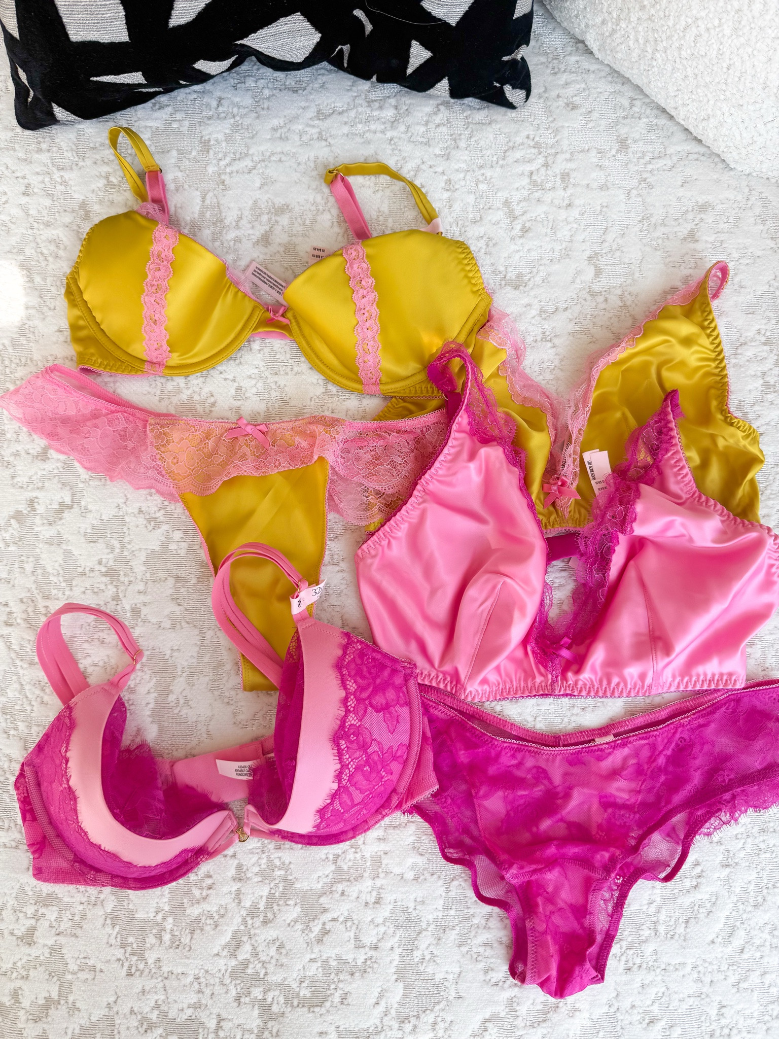 @victoriassecret new arrivals are SO good right now 💕🎀 The prettiest Tease Satin Lace-Trim Half-Cup Demi Bra and Lace-Trim Wireless Plunge Bra + the fall PJ situation?! Polka dots, tiger print, pink… basically all of my favorite things in pajama form. 🐅🩷

Victoria’s Secret always gets me when the seasons start changing - cute enough to make me excited for cozy nights, even if I’m not quite ready to let summer go yet. 😂
Shop my favorite VS new arrivals + fall PJs here ✨ #VSPartner