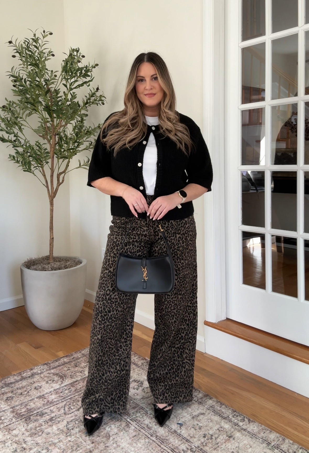 10 easy ways to wear leopard print without overdoing it 〰️ leopard print outfit, leopard print jeans, elevated outfit, workwear outfit, work outfit ideas, spring outfits, spring outfit idea, short sleeve cardigan, cardigan outfit 

 #LTKSeasonal #LTKStyleTip #LTKWorkwear