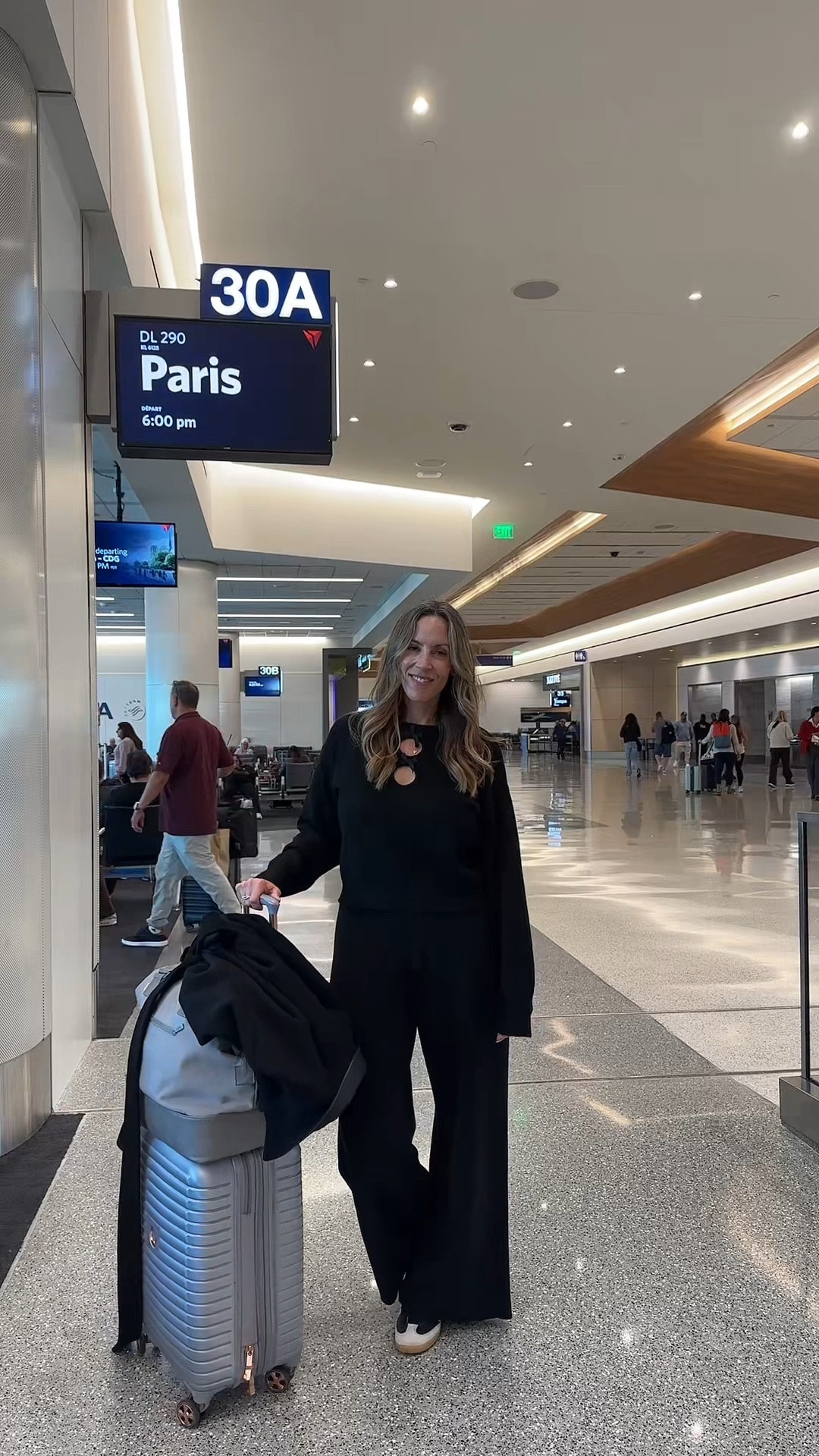 Travel fit to Paris 

#LTKTravel
