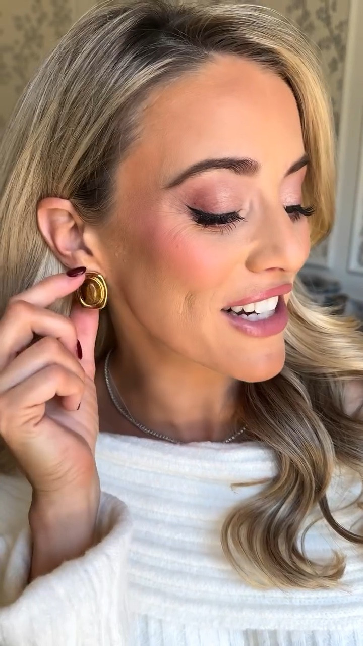 Amazon Winter Fashion 
Sweater Skirt Sets
Boots 
Accessories for Winter 

#LTKgrwm #LTKootd