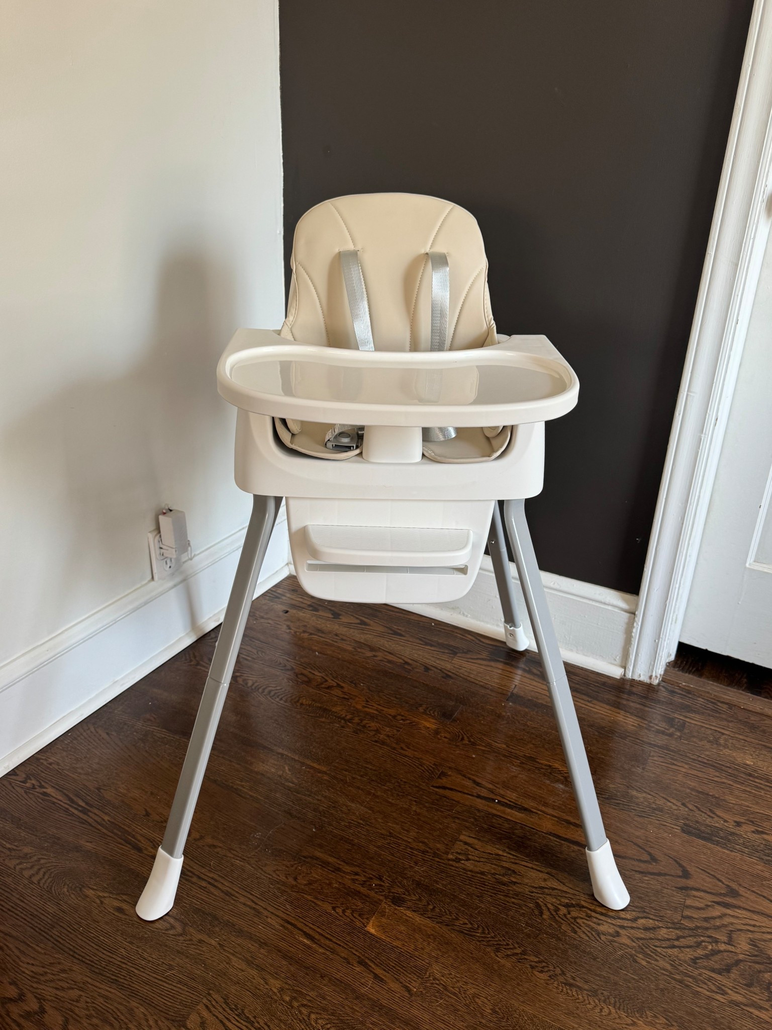 This high chair is such amazing quality for the price (plus it’s on major sale right now🙌🏼)! You can use as pictured or take the legs off to use in a chair or on a table top- there is storage to hold the legs & any extra pieces underneath. I was truly impressed with these Amazon high chairs! 

Amazon find / High chair for babies & toddlers / Easy to clean 


#LTKSaleAlert #LTKBaby #LTKFindsUnder100