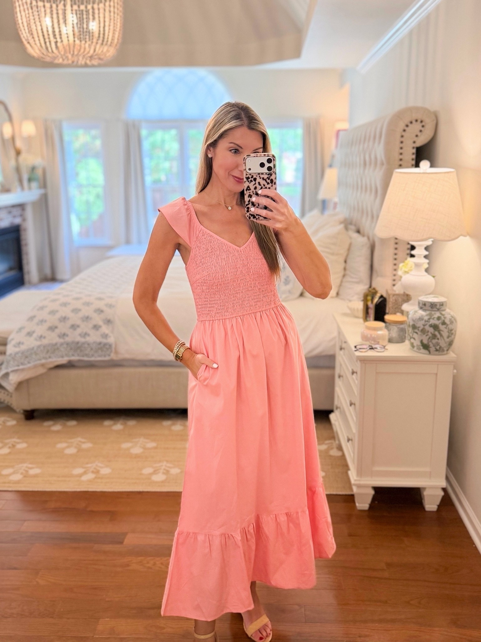 Love this pink dress! Feminine, flowy but very comfortable! Wearing the small!

#LTKootd