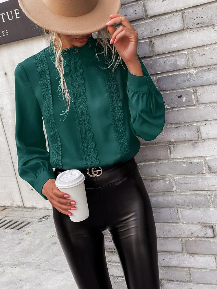 Contrast Guipure Lace Keyhole Back Blouse | SHEIN