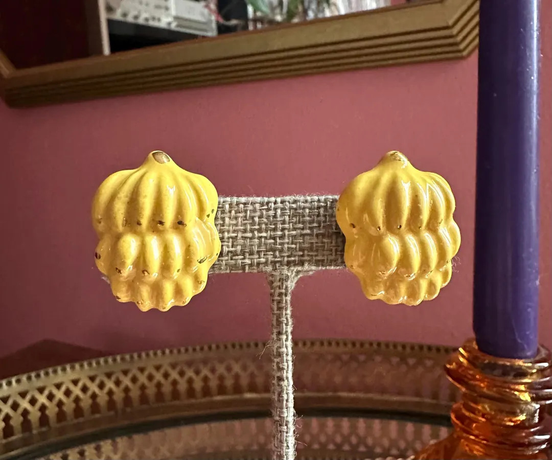 Vintage Bodacious Banana Bunch Mid-Century Ceramic Fruit Earrings | Etsy (US)