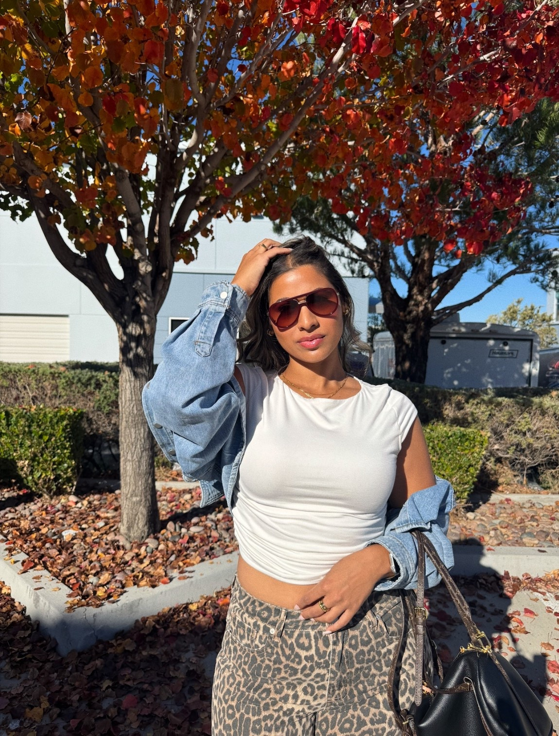 Autumn hues 🍂
- sunglasses are from DIMAEYEWEAR
-jeans found at ROSS 

#LTKMidsize #LTKFindsUnder50 #LTKSeasonal