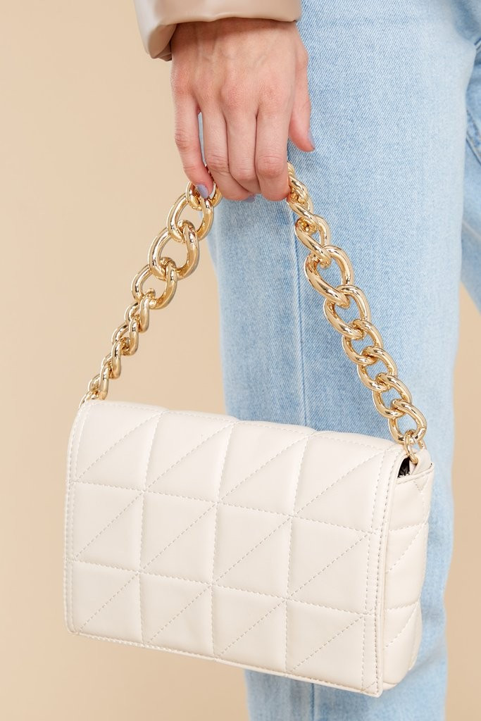 Anytime And Anywhere Off White Bag | Red Dress 