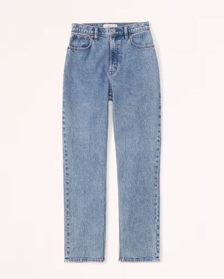 FAVE jeans ever 

#LTKFind #LTKstyletip #LTKeurope