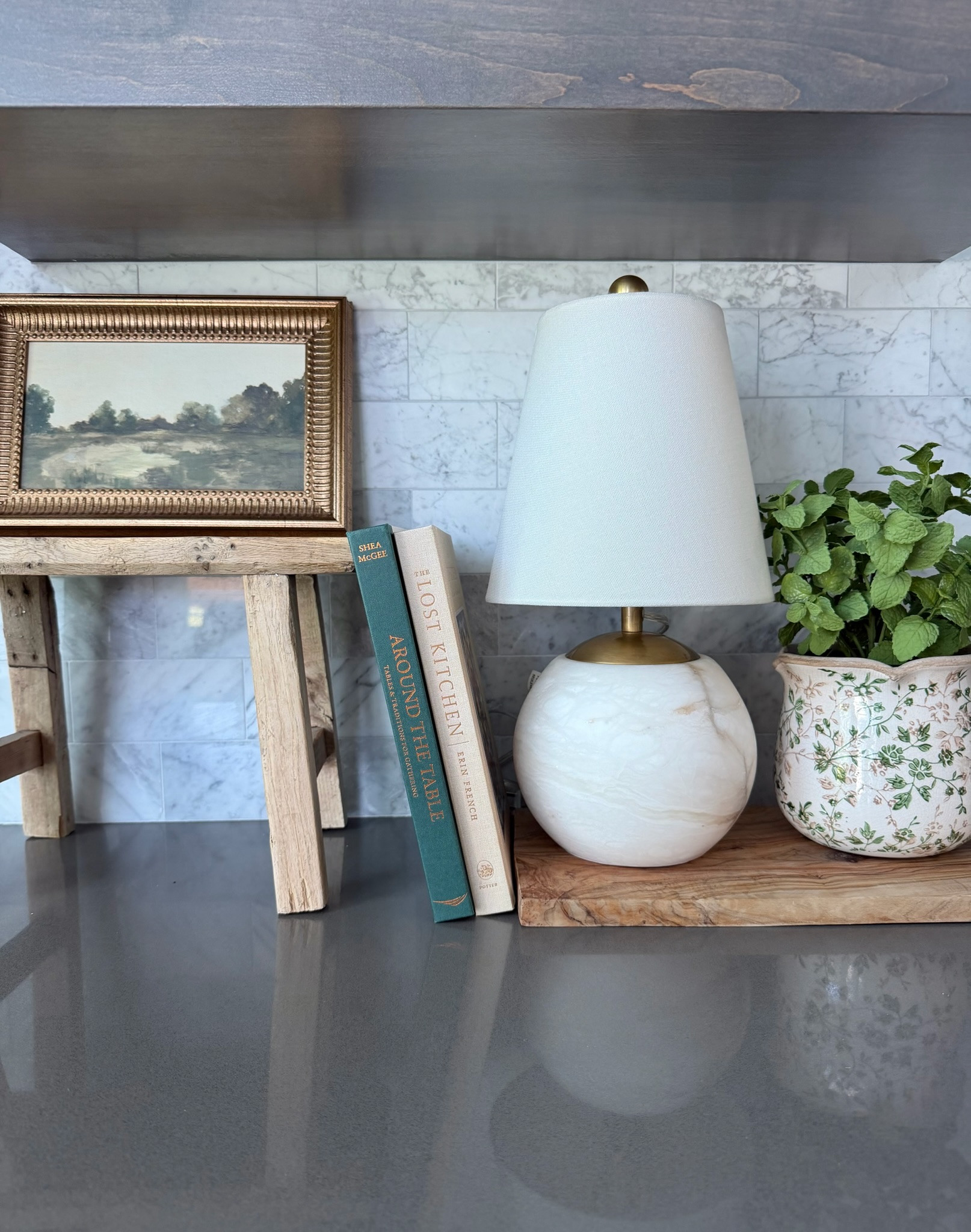 Kitchen Corner Styling 🤍🏡

grey kitchen decor, warm neutral kitchen, builder grade kitchen upgrades, kitchen styling ideas, designer inspired kitchen, neutral home decor, Amazon home finds, Walmart home decor
#KitchenDecor #NeutralHome #HomeStyling

#LTKSeasonal #LTKHome