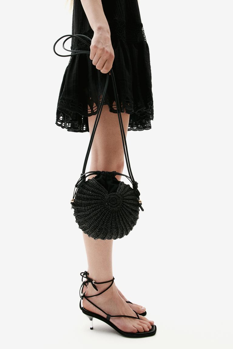 Shell-shaped Straw Bag - Black - Ladies | H&M US | H&M (US + CA)
