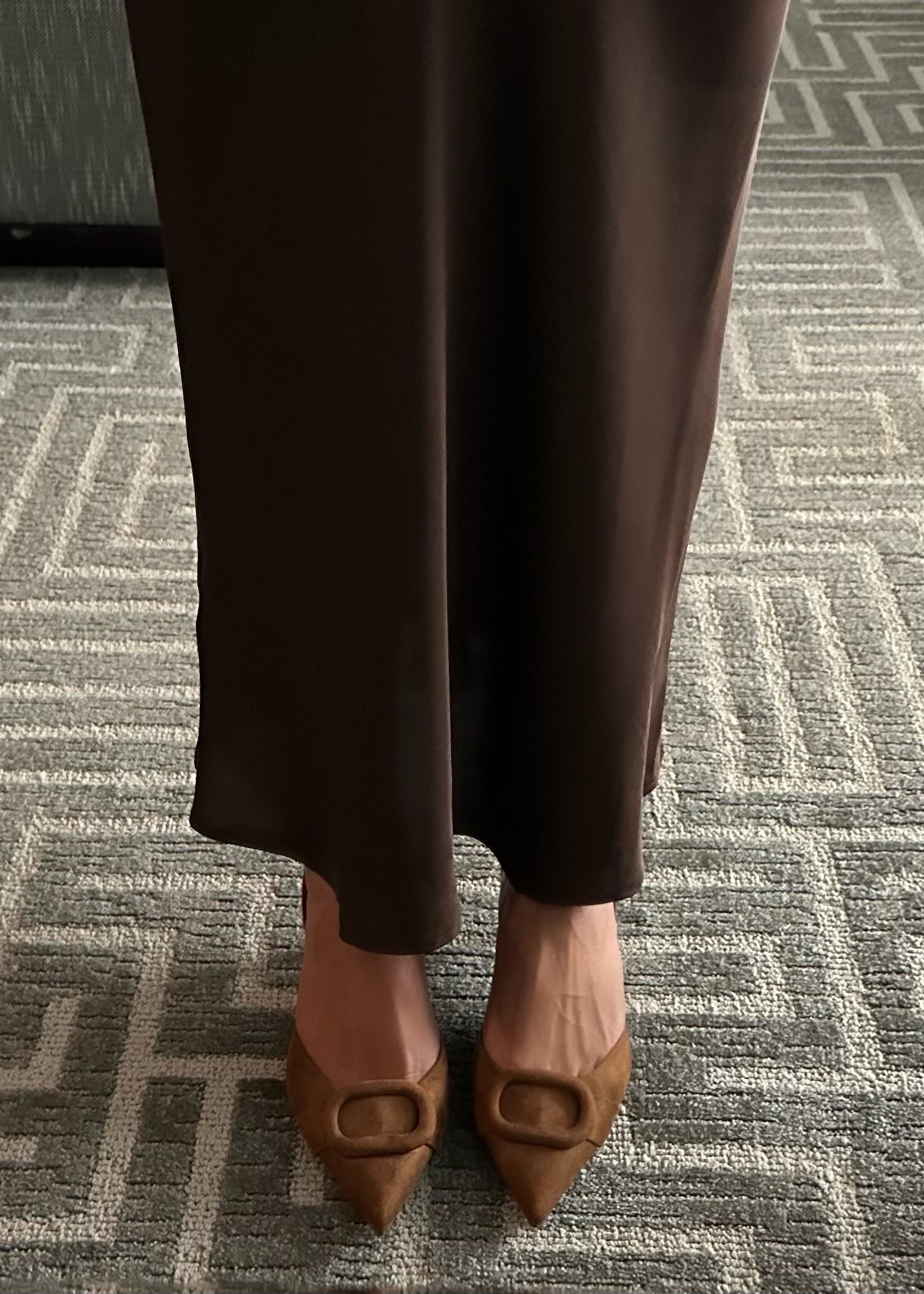 Perfect fall heels! Shoes are incredibly comfy with a cushioned sole, $60. I’m normally a 8.5-9 in shoes but that equivalent to a Zara 8 which is a European 39.  See my pinned post with the size chart  

This washable silk tank dress can be dressed up down! Throw a sweater over it in winter and pair with boots. Such a great staple. TTS - I’m in a small and I’m 5’3”. 

Work outfit 
Date night
Girls night
Midi dress
Maxi dress 
Kitten keep
Sling backs mules
Suede tonal


#LTKFindsUnder100 #LTKShoeCrush #LTKStyleTip