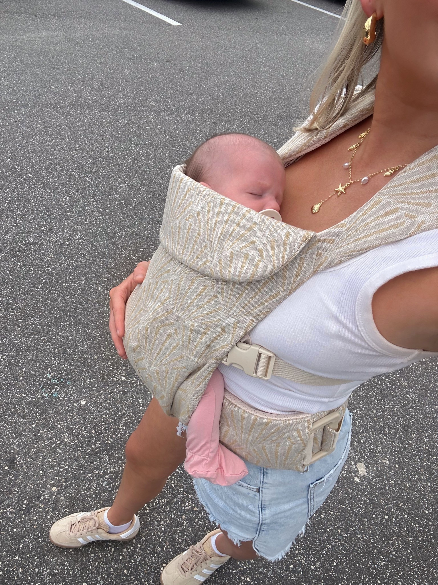 wildbird baby carrier🐚👶🏼

#LTKBump #LTKBaby #LTKKids
