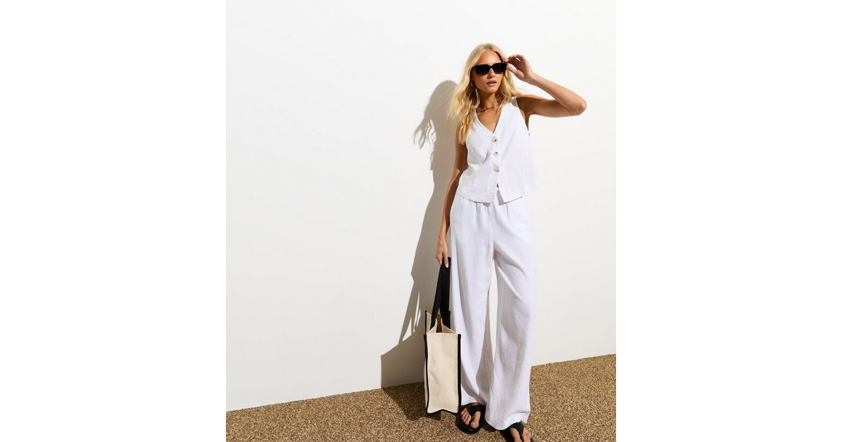 Off-White Linen-Blend Button Through V Neck Top
						
						Add to Saved Items
						Remove from... | New Look (UK)