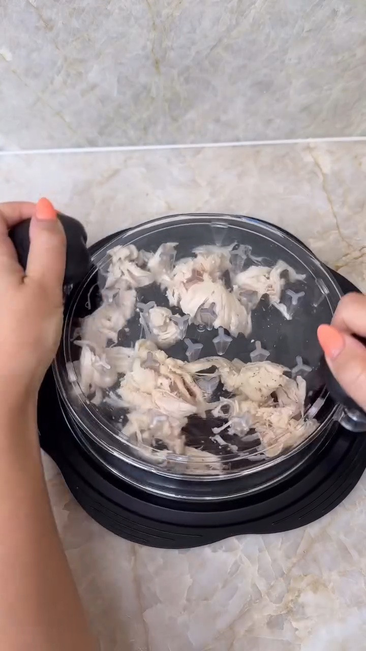 Amazon No Regret Kitchen Finds On Deals! These are some of my favorite kitchen finds I’d buy again in a heartbeat-they are all on early deal 🙌💙 

#kitchenmusthaves #earlyprimedaydeals #noregret

#LTKHome