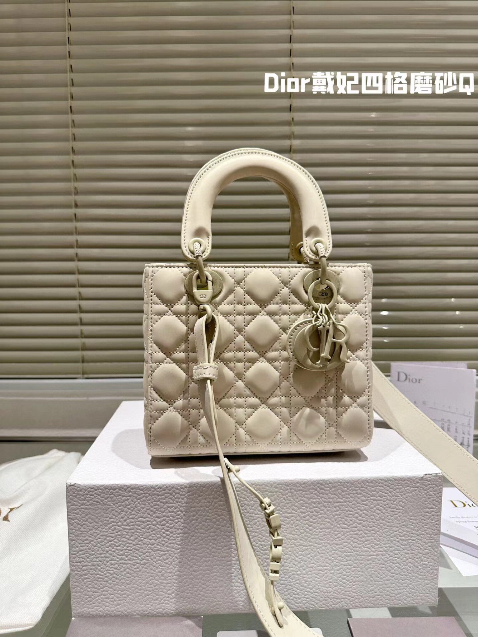 Dior Lady Dior Bag Lambskin Leather Shoulder Bag Handbag Cross Body Crossbody Bag Dior Bag CD Bag Women Fashion Classic Leather Purse Option：DFFG01

#LTKGiftGuide #LTKitbag #LTKstyletip