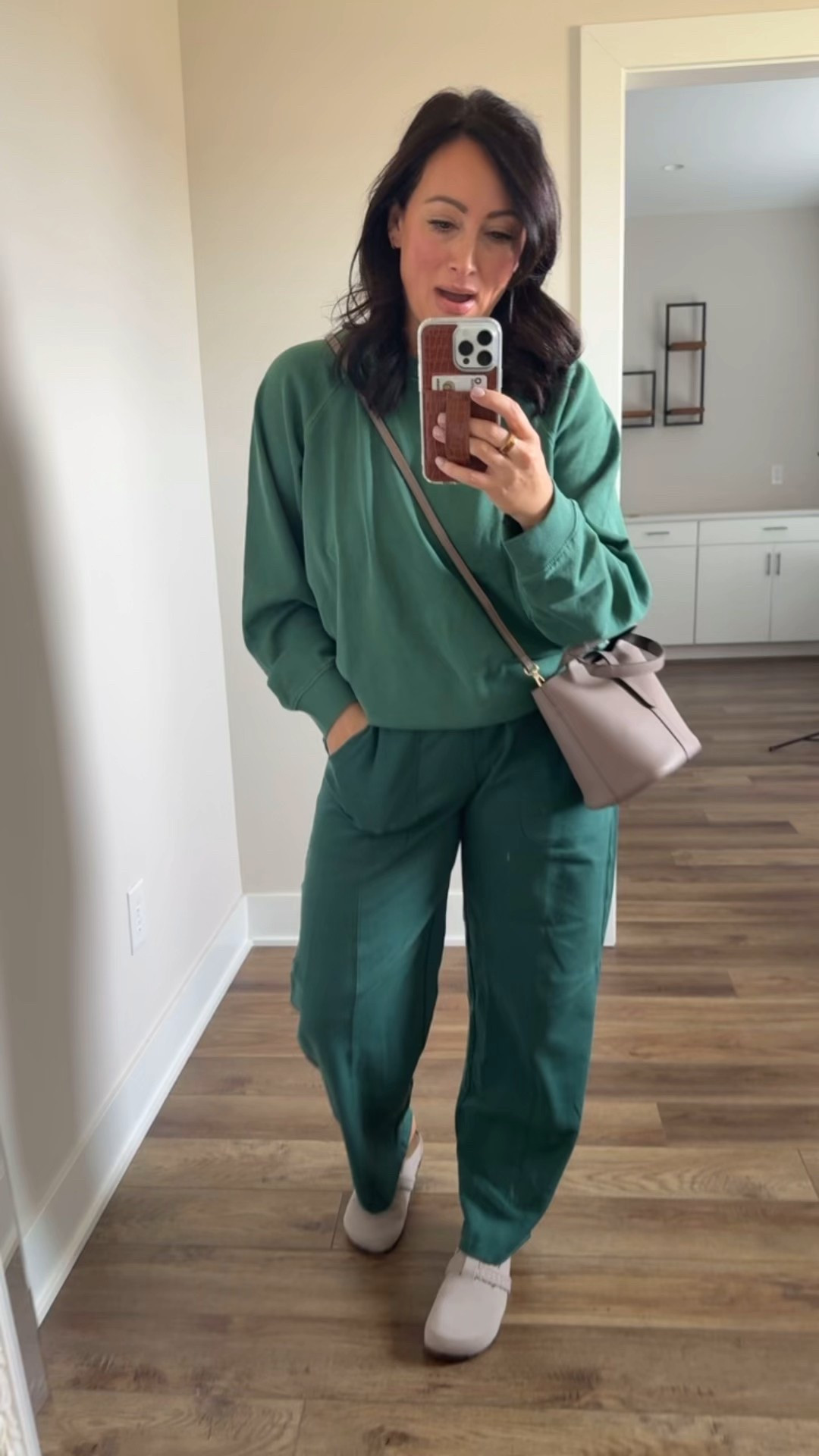 • medium top
• medium pants 

#LTKPetite #LTKgrwm #LTKMidsize