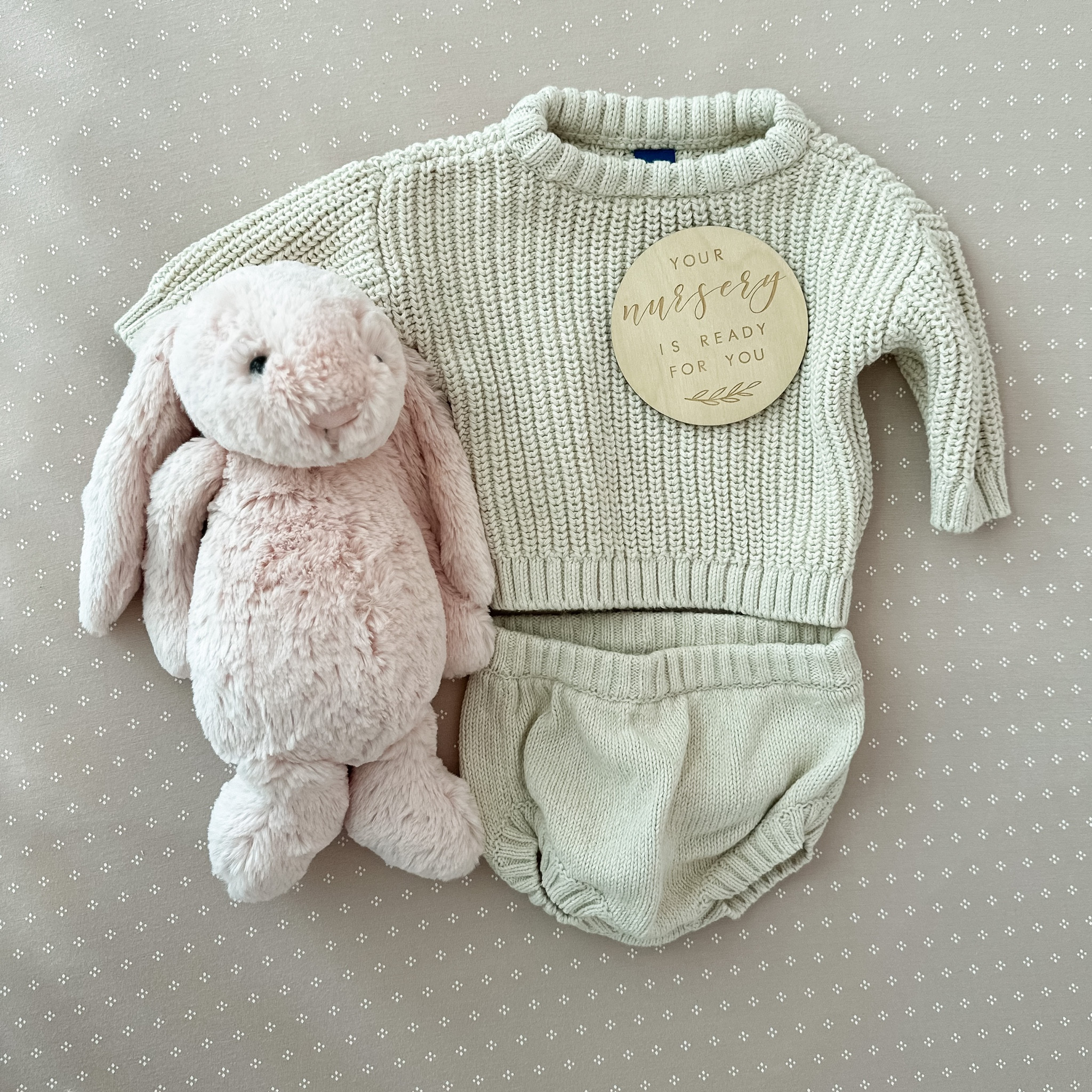 Baby girl outfit, newborn baby, newborn baby outfit, knit baby outfit, nursery photo, newborn essentials 

#LTKbaby