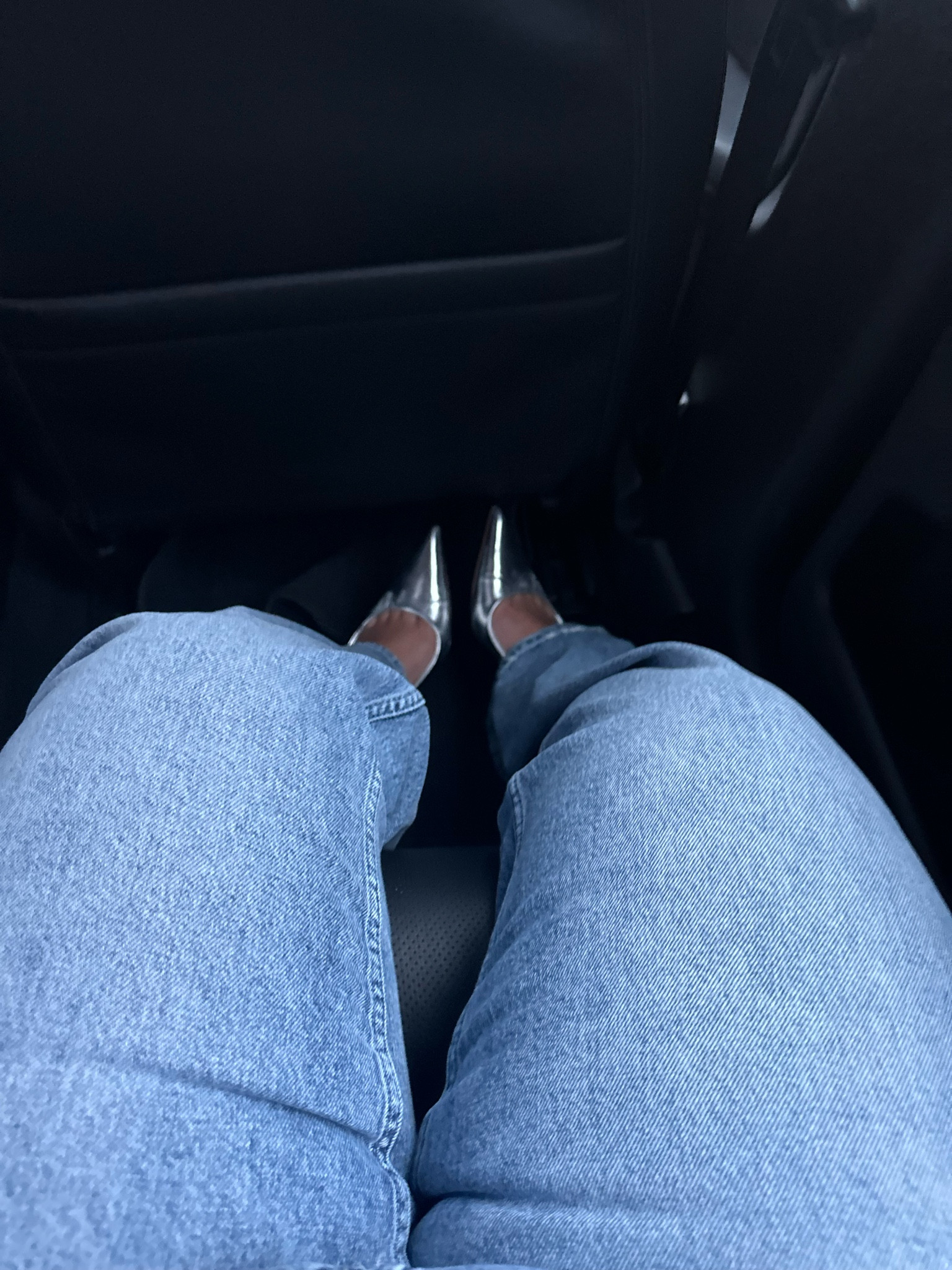 Silver heels 

#LTKshoecrush