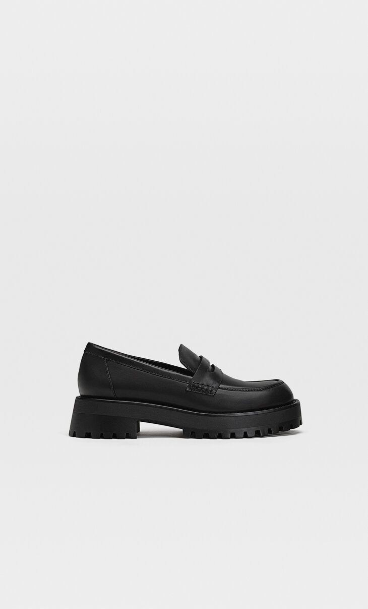 Loafers with track soles | Stradivarius (UK)