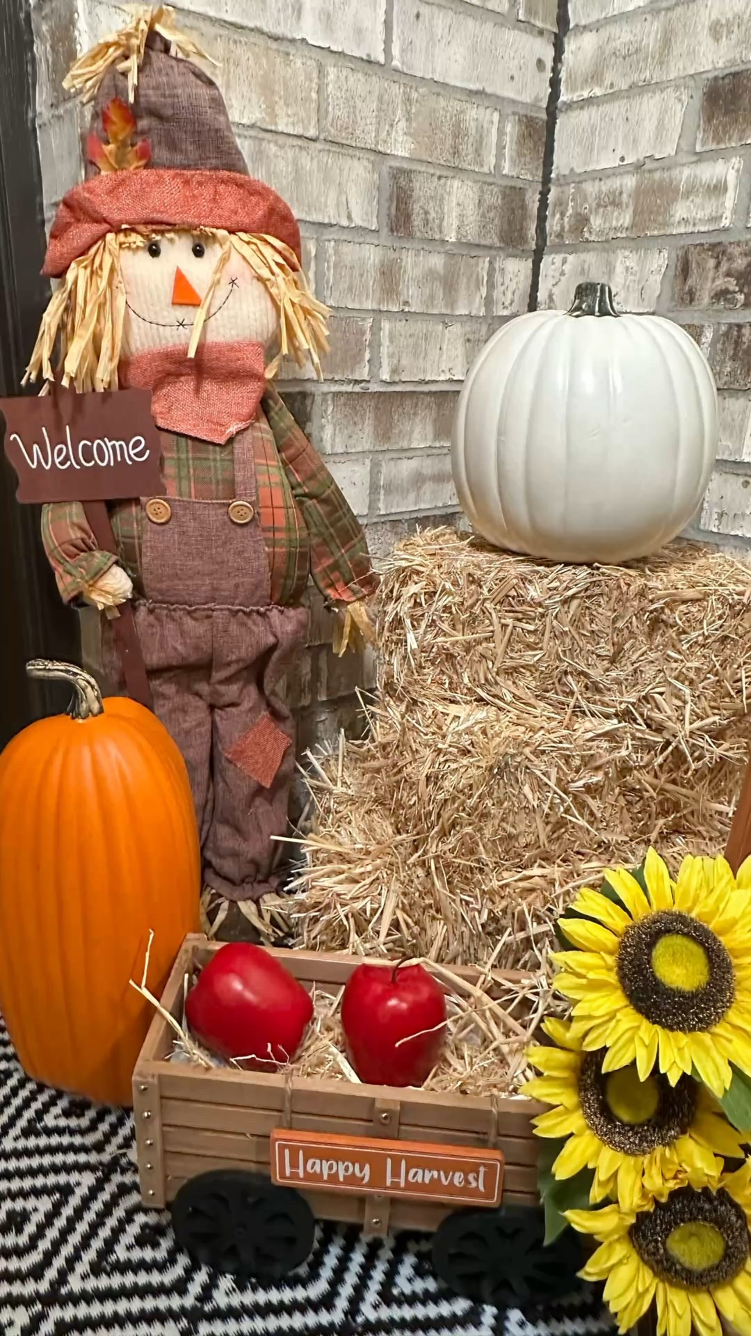 Thanksgiving porch decor all Completed 
#homedecor #decor #decorating #falldecor #falldecorating #porch #porchdecor #diy #diyproject 

#LTKHoliday #LTKSeasonal #LTKHome