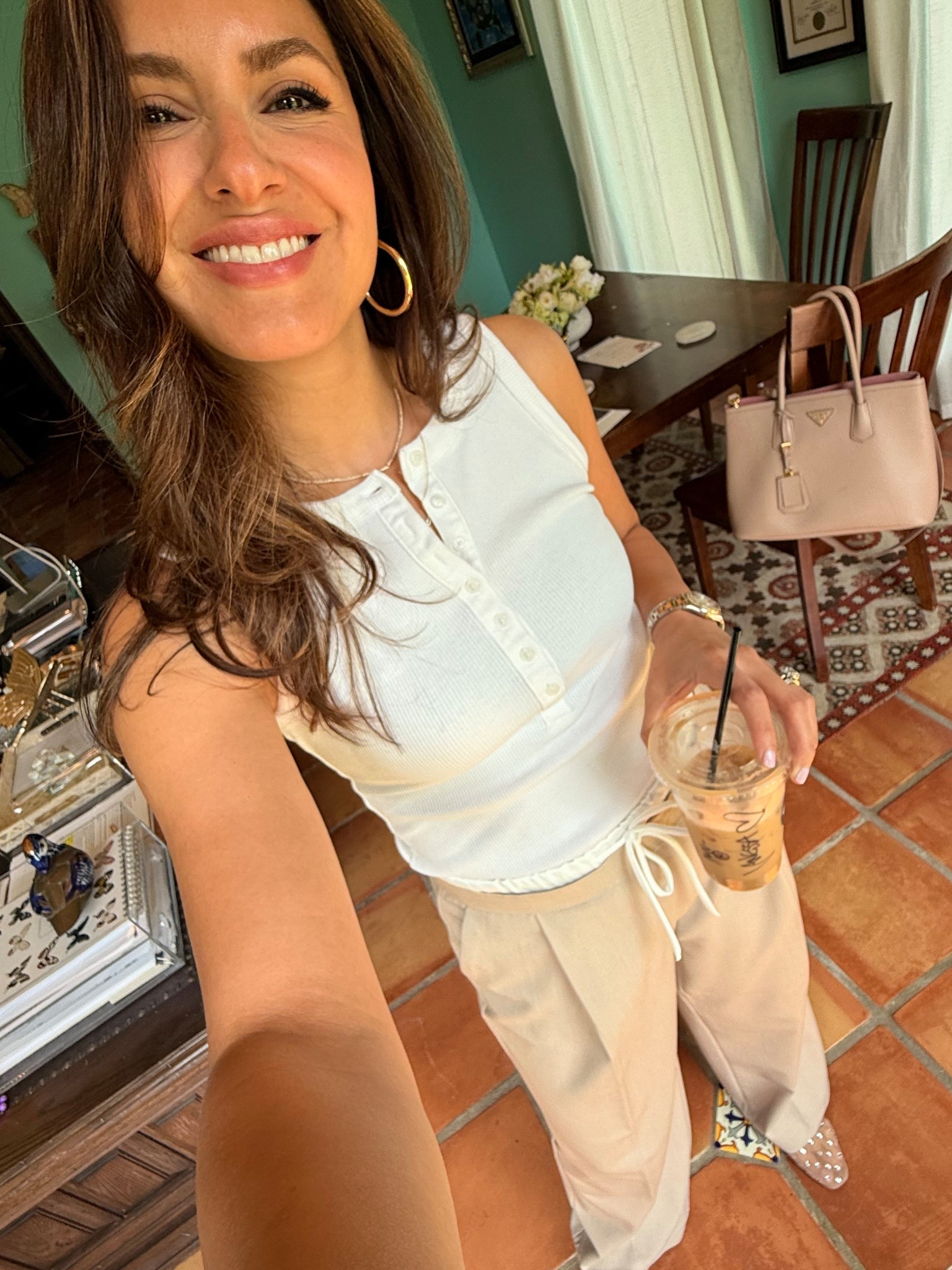 The cutest and most affordable sleeveless Henley 🤍