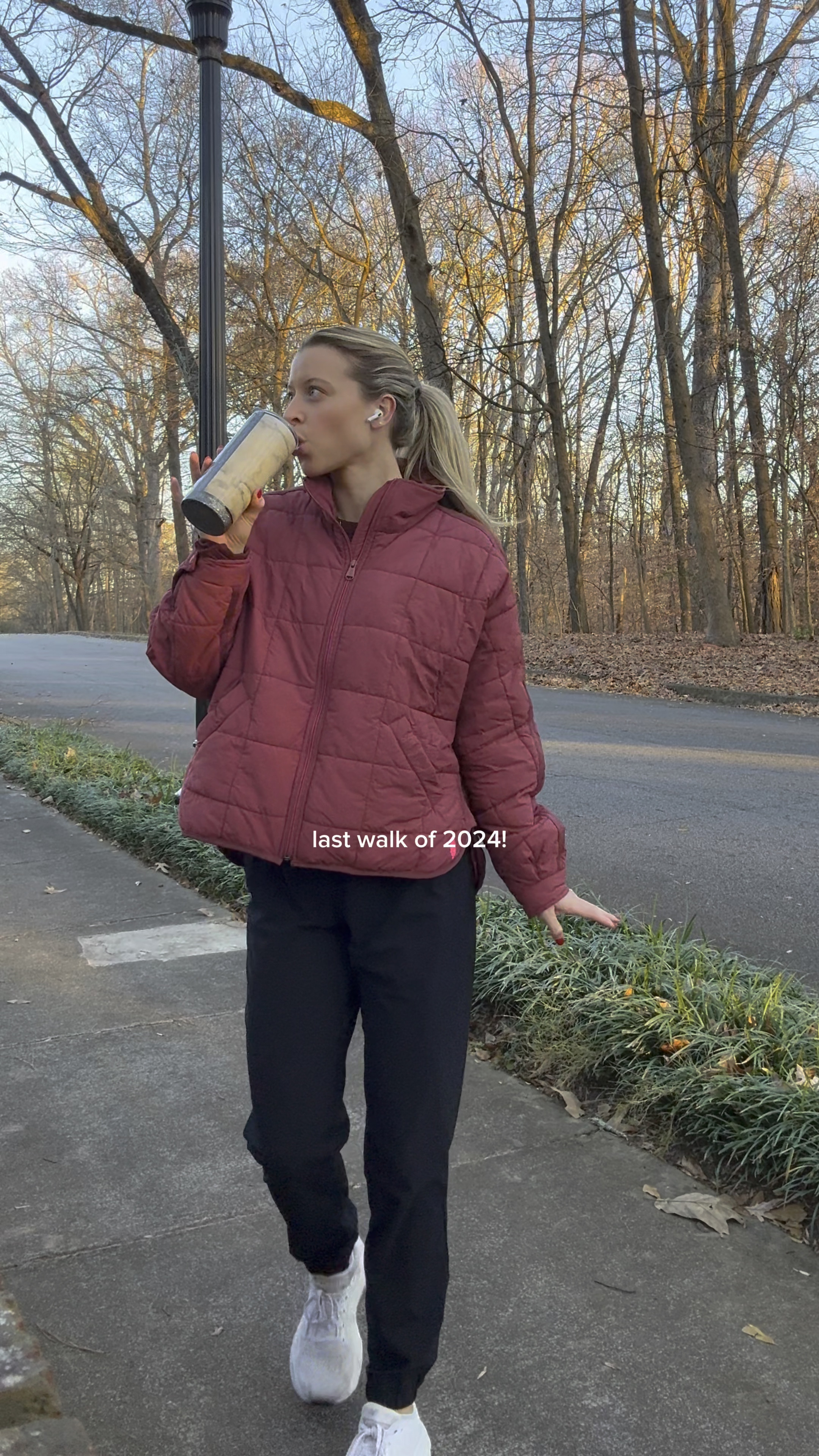 Walk outfit 

#LTKHoliday