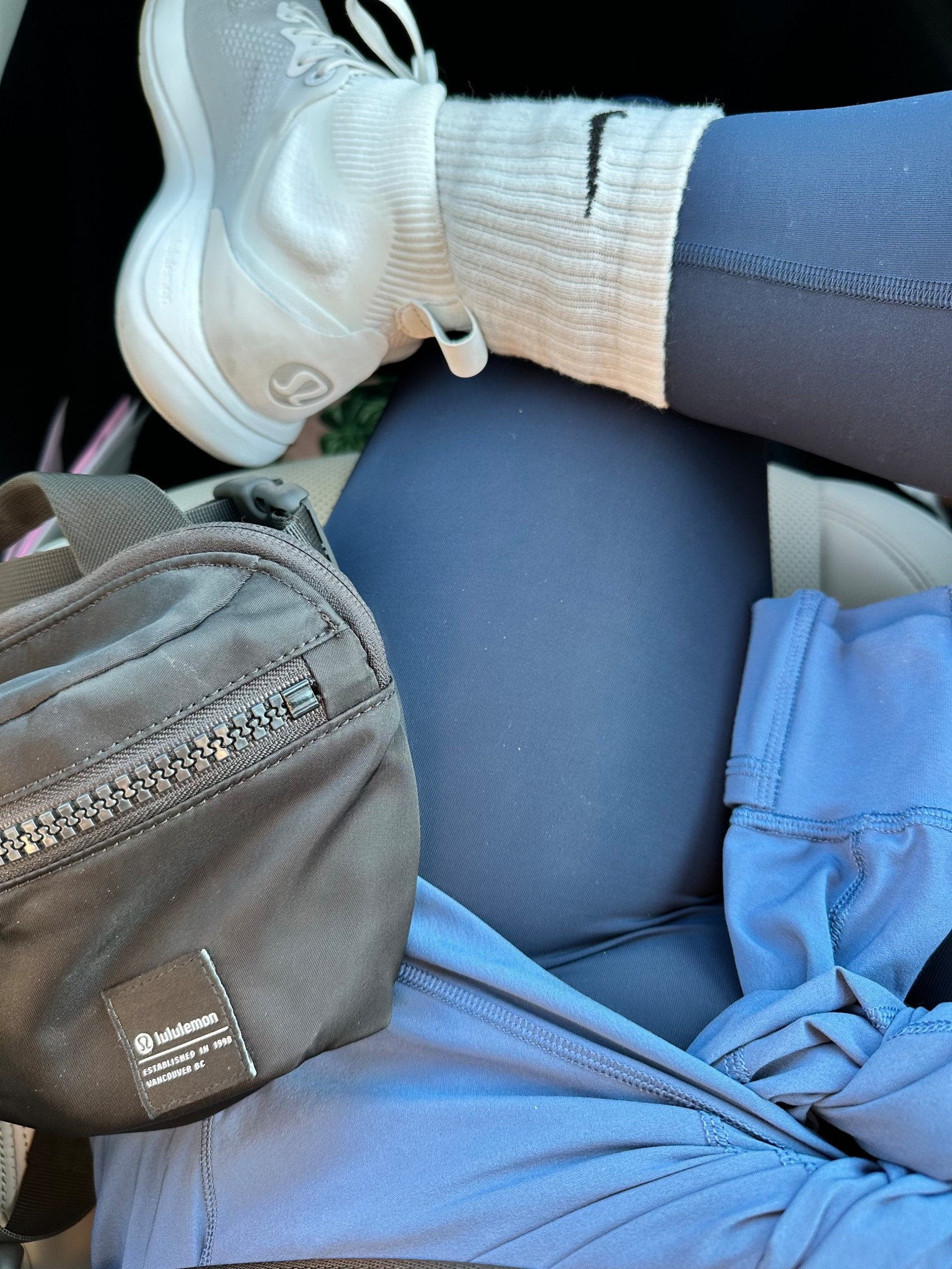 Lululemon ootd 


#LTKActive #LTKFindsUnder100 #LTKPetite