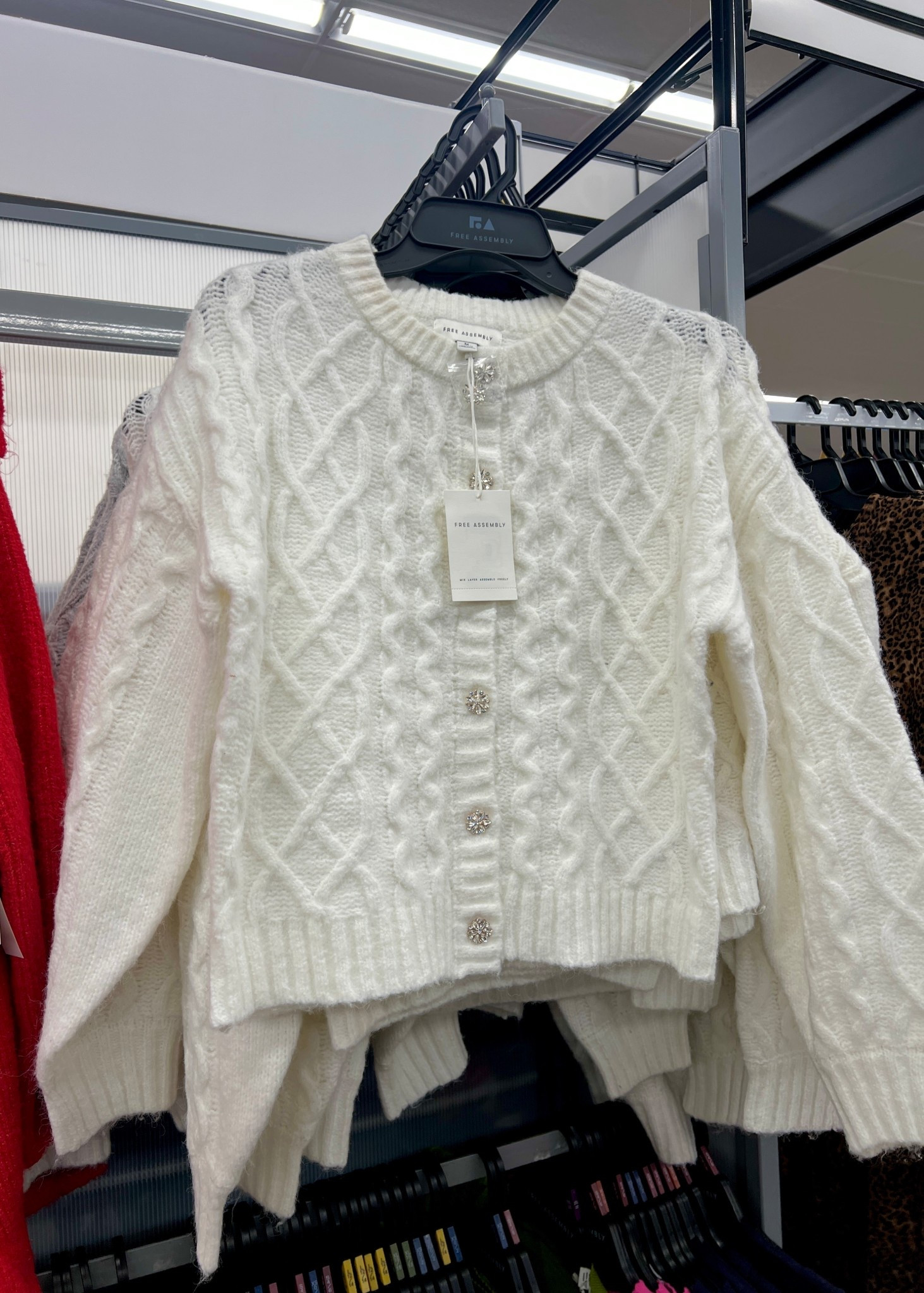 Free Assembly Women's and Women's Plus Cropped Cable Cardigan Sweater, Midweight, Sizes XS-4X

#LTKMidsize #LTKootd #LTKStyleTip