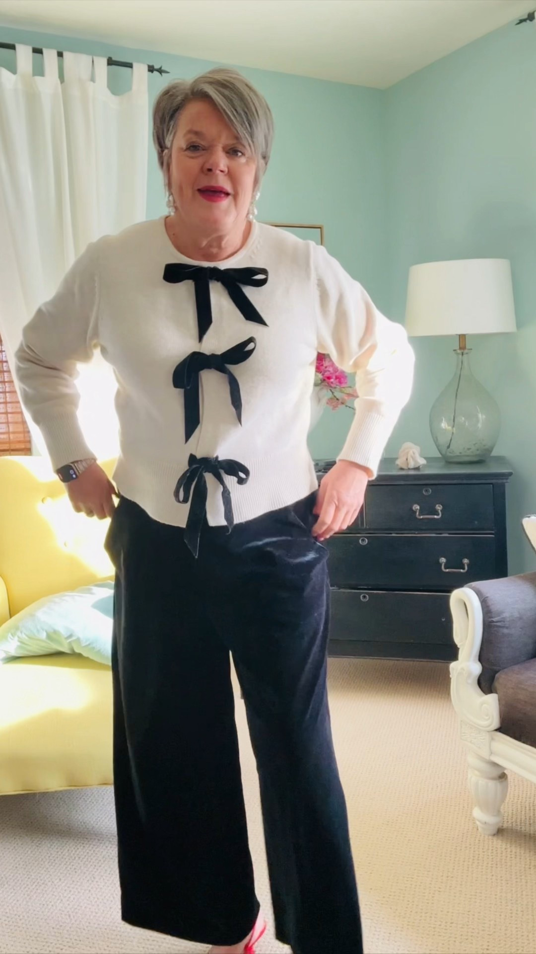 This is the it sweater and it’s under $40! It goes with everything and feels like butter! It comes in 3 colors. Oatmeal, black and grey. Snatch it up before they sell out! #bowsweater #holidaysweater #christmasoutfit #midsize

#LTKgrwm #LTKHoliday