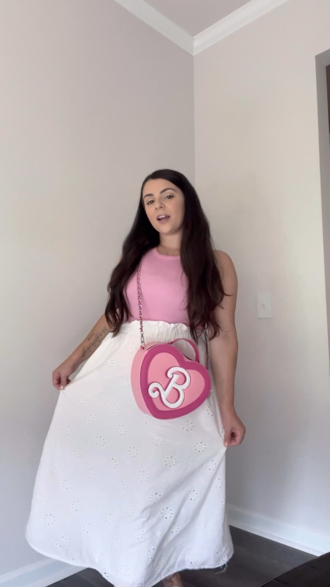 Todays outfit of the day! Finally wearing my new CakeWorthy Barbie bag 

#LTKVideo #LTKU #LTKFindsUnder100