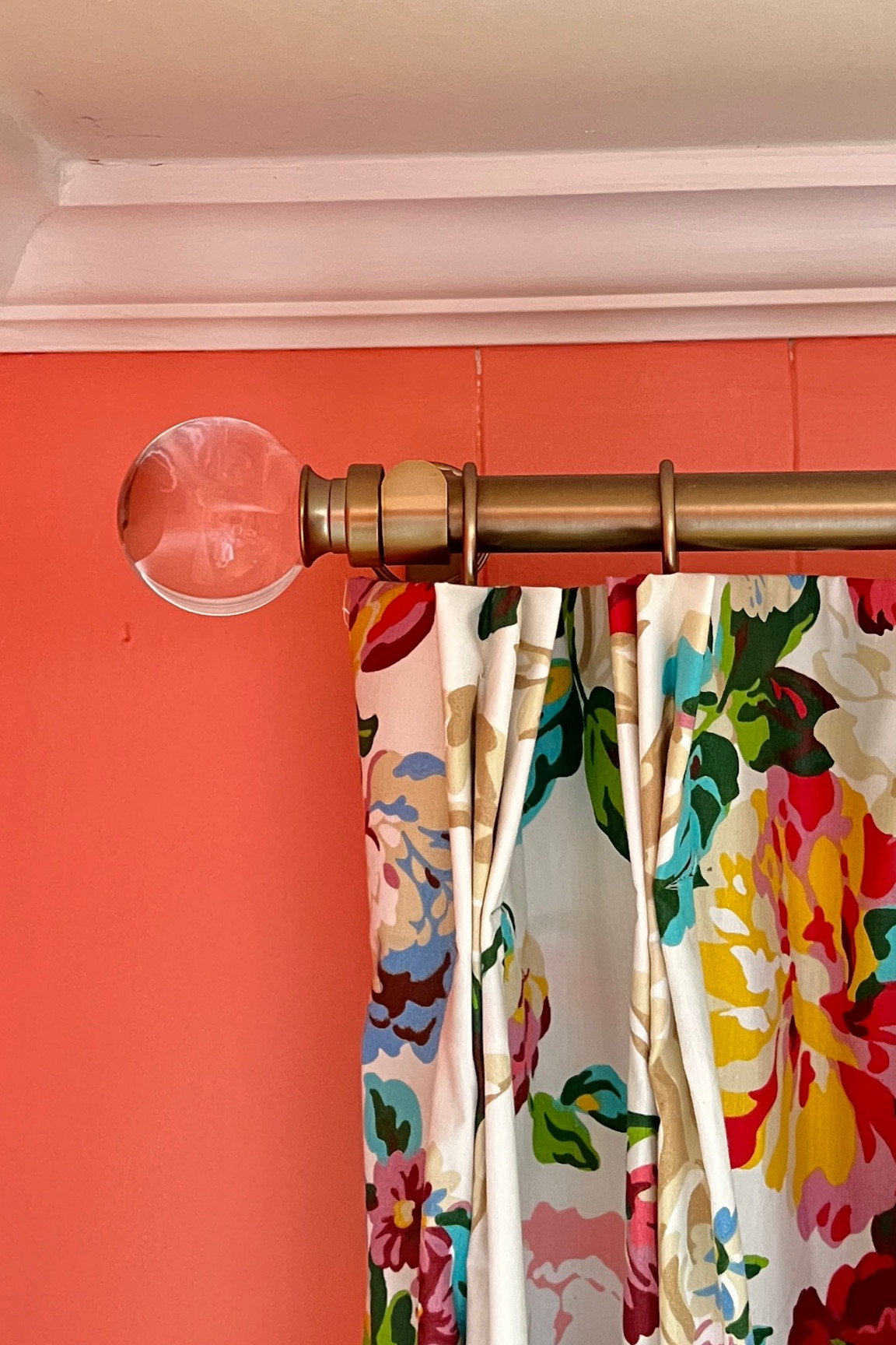 Elegant, traditional, but fresh! The best rods and rings 