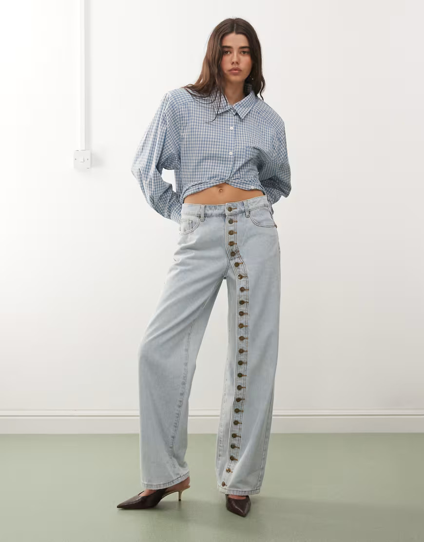 Lioness Penny asymmetric button detail wide leg jeans in light wash-Blue | ASOS (Global)