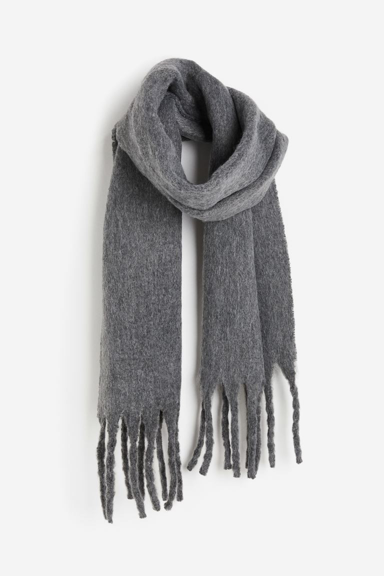 Scarf | H&M (UK, MY, IN, SG, PH, TW, HK)