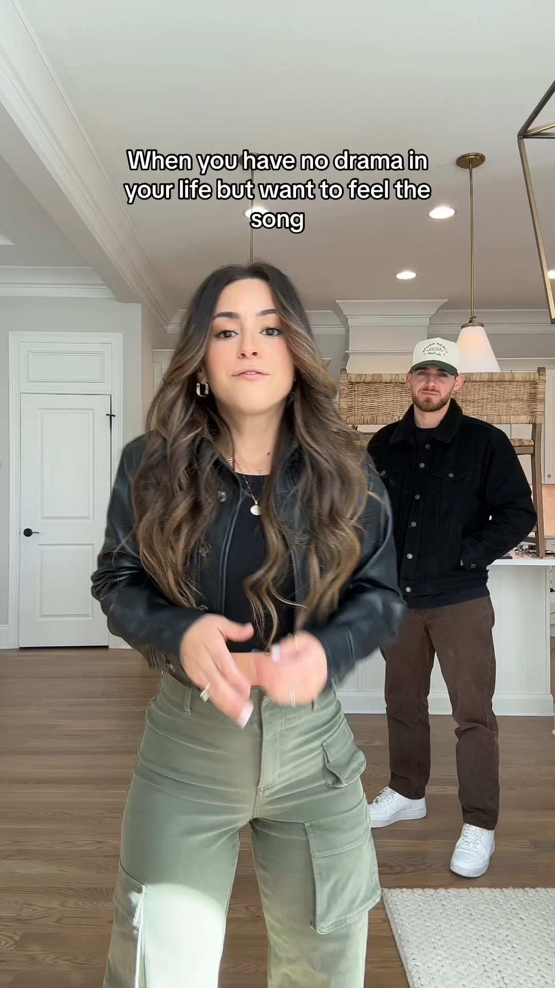 My outfit is giving Kim possible😂

#LTKVideo