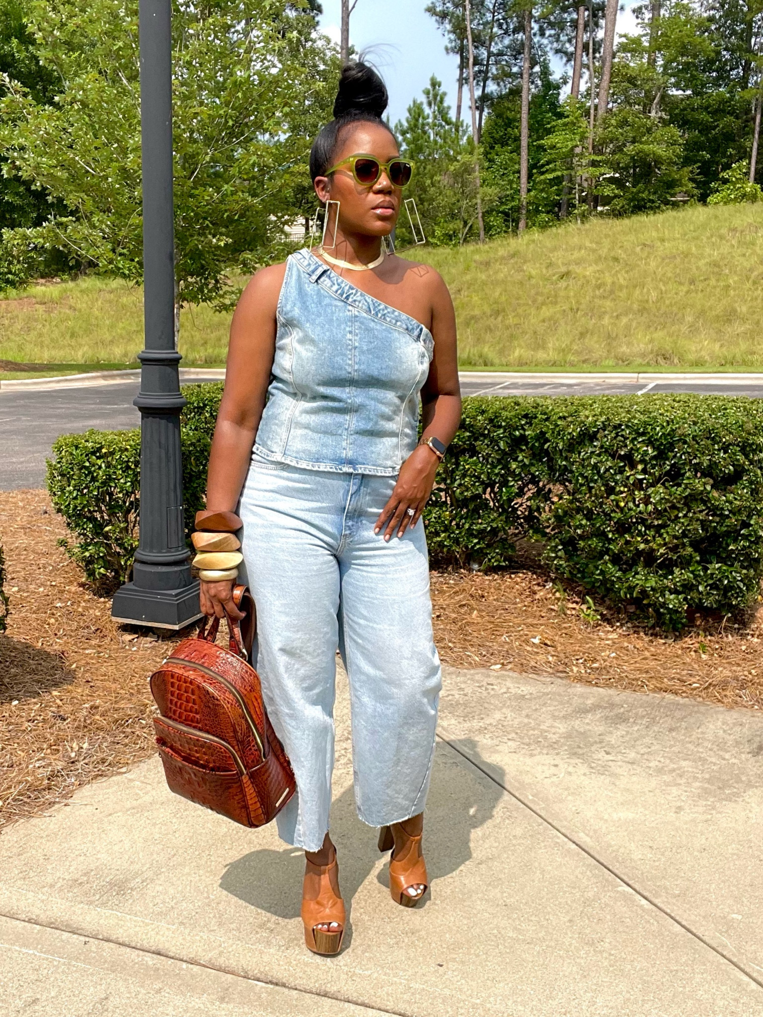 All denim looks

#LTKSeasonal #LTKFind #LTKstyletip