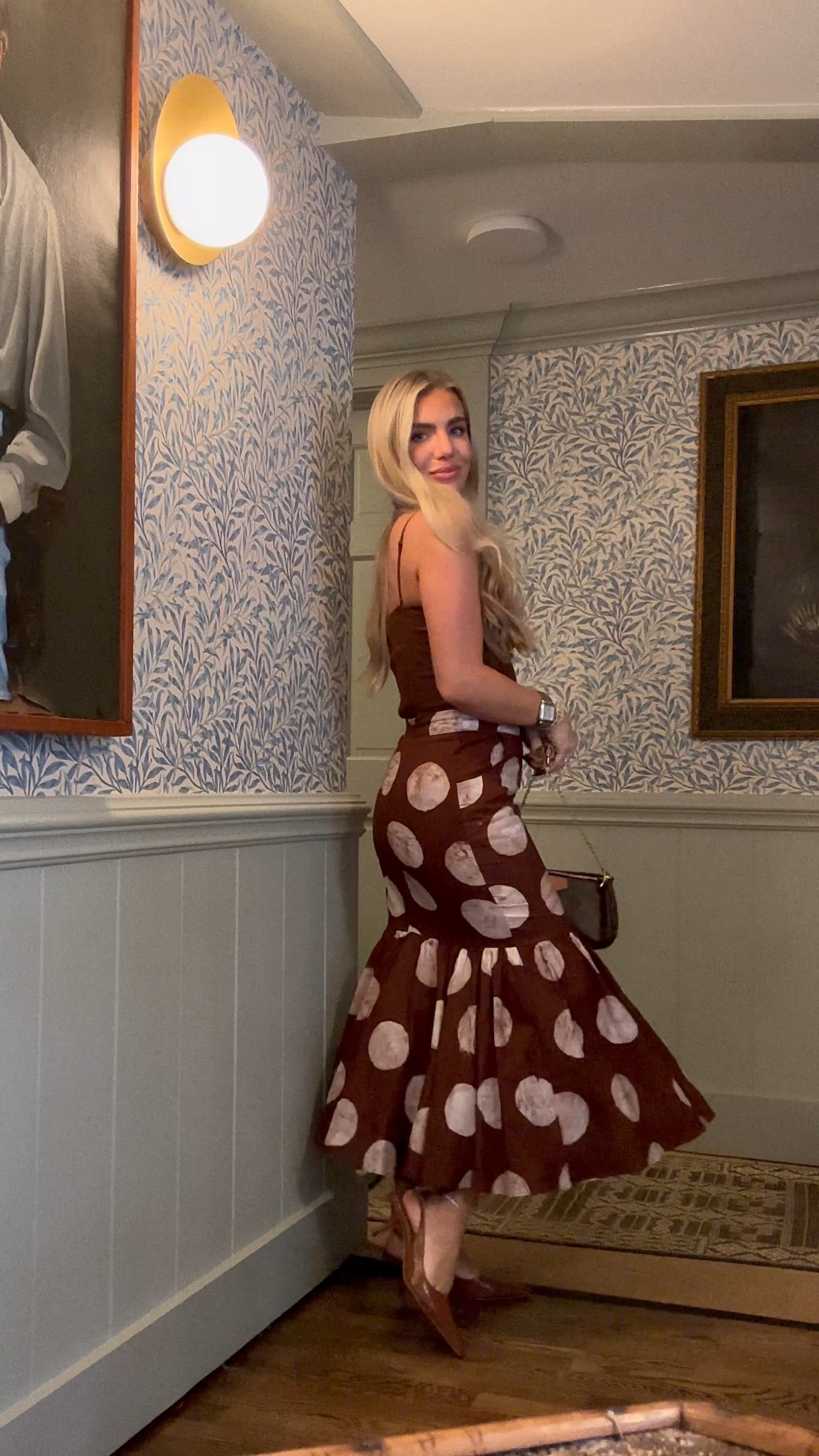 spotted! in polka dots 🟤⚪️🟤⚪️🟤

I am a polka dots lover through and through, so lucky for me this classic print seems to be having major moment in pre-fall fashion. I knew I was going to finally re-wear an old B&W polka dot dress for our friends’ black tie wedding reception, so I decided to make it my weekend theme with this fun brown and white polka dot skirt to the welcome party.

PS - this was our first time to the Highlands and I am OBSESSED. More coming on some of my fab spots later! 

Wedding guest outfit, black tie wedding, wedding guest dress, skirt set, brown outfit, polka dot skirt

#LTKTravel #LTKWedding #LTKSeasonal