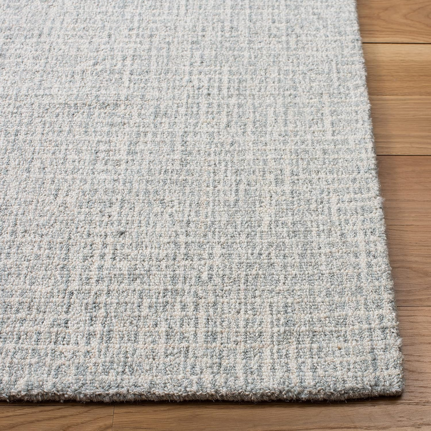 SAFAVIEH Abstract Area Rug 5x8, Wool Handmade Light Grey & Ivory ABT468F | Amazon (US)