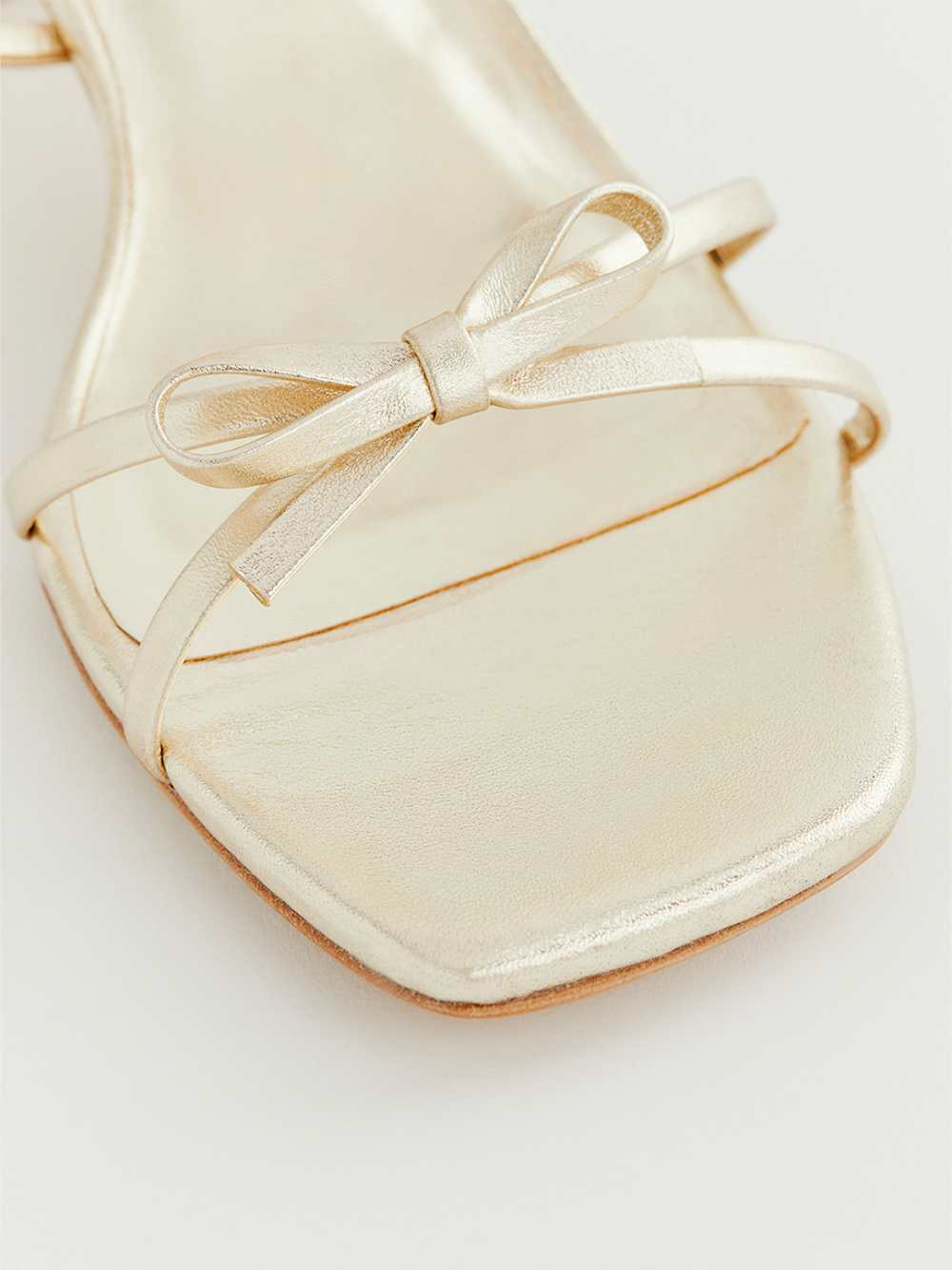 Elodie Block Heeled Sandal | Reformation (Global)