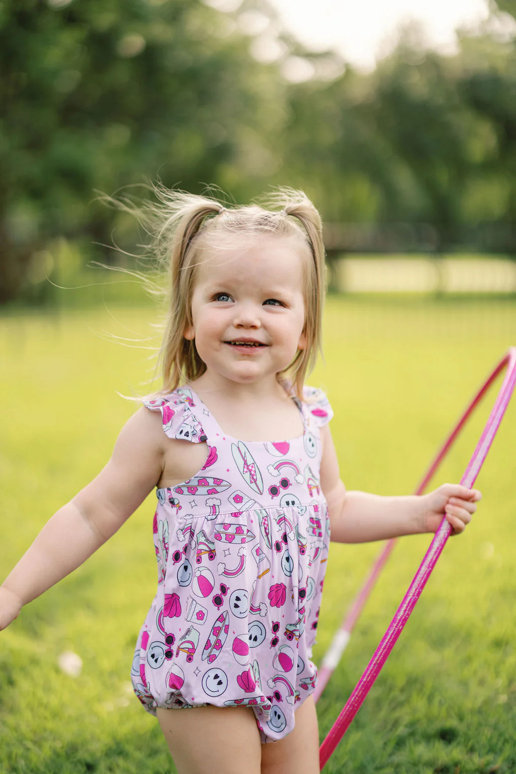 EXCLUSIVE BEACHINâ€™ IT WITH BRYNNLEIGH CAP SLEEVE DREAM BUBBLE ROMPER | Dream Big Little Co.