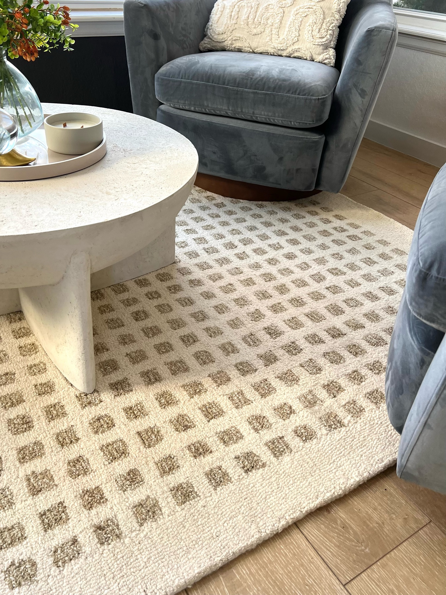 Quality neutral rug on sale!

#LTKhome #LTKSale #LTKsalealert