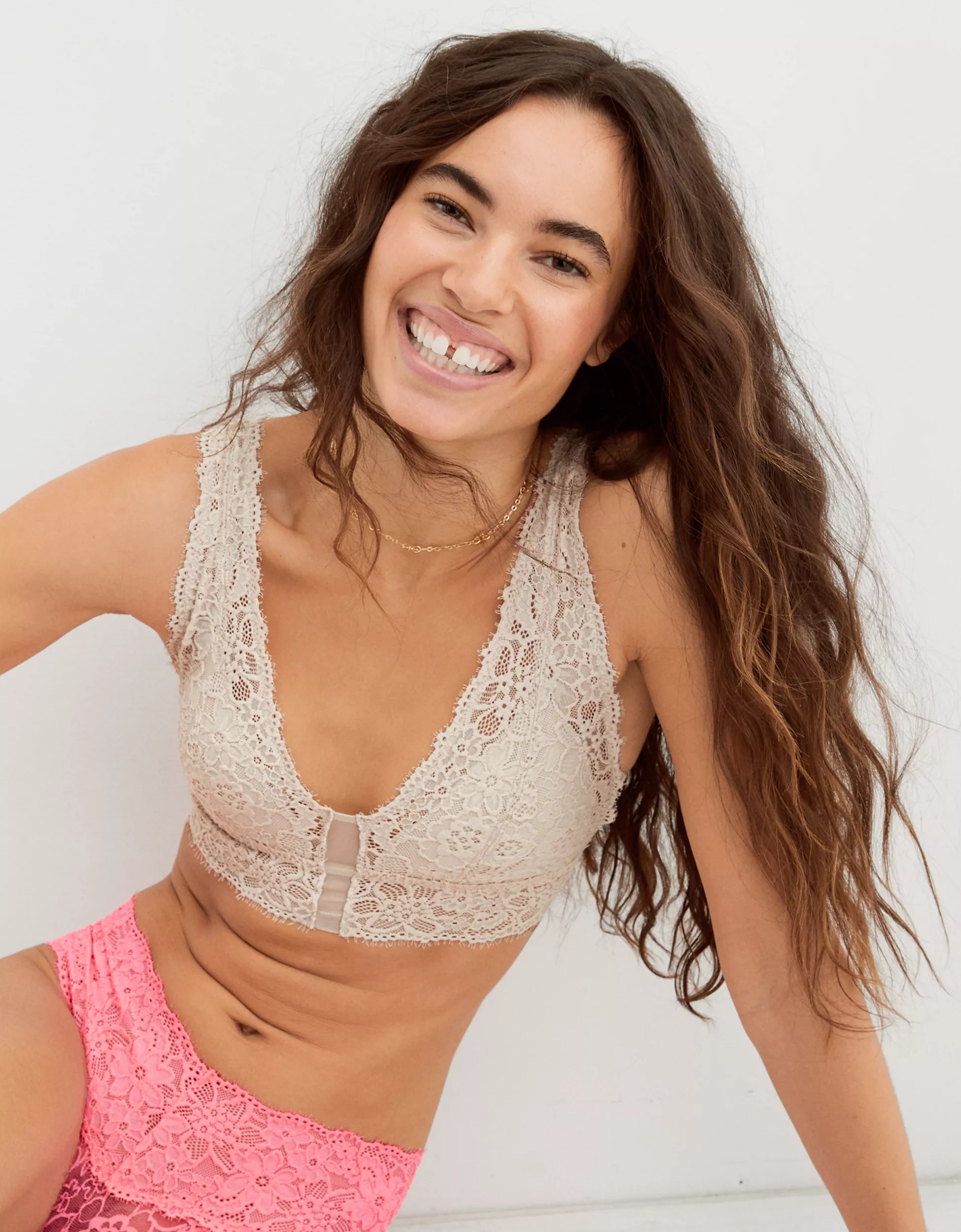 Aerie Eyelash Lace Padded Plunge Bralette | Aerie