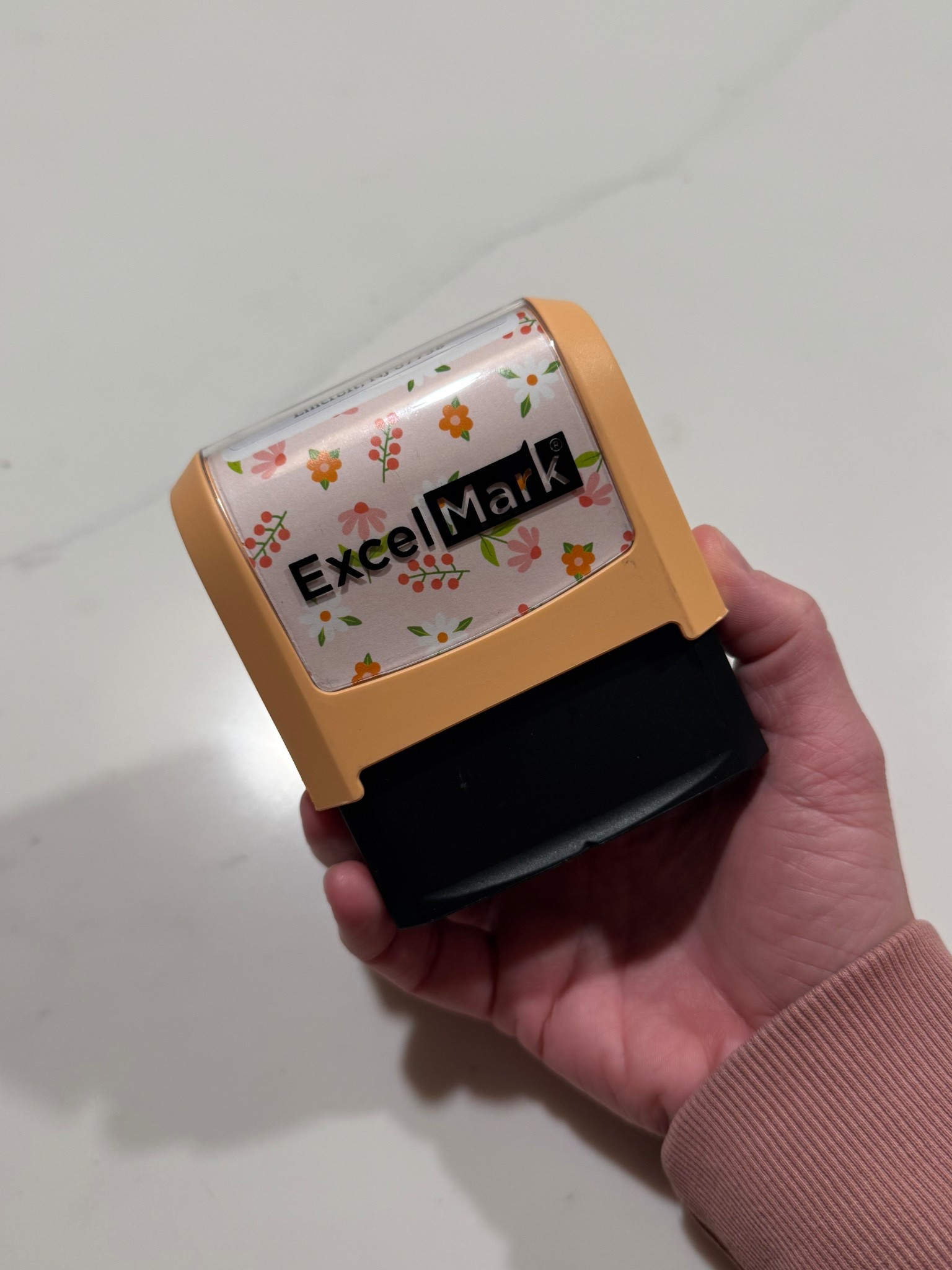 Custom address stamp, just in time for Christmas cards! 

#LTKGiftGuide #LTKFindsUnder50 #LTKHoliday