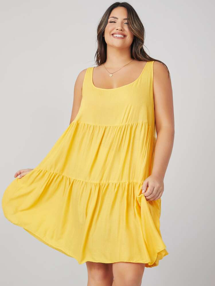 SHEIN VCAY Plus Ruffle Hem Solid Dress | SHEIN