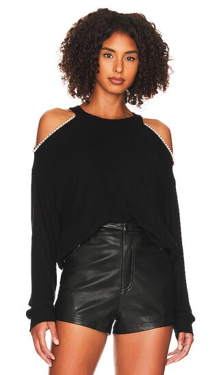 Jaylee Top in Black | Revolve Clothing (Global)
