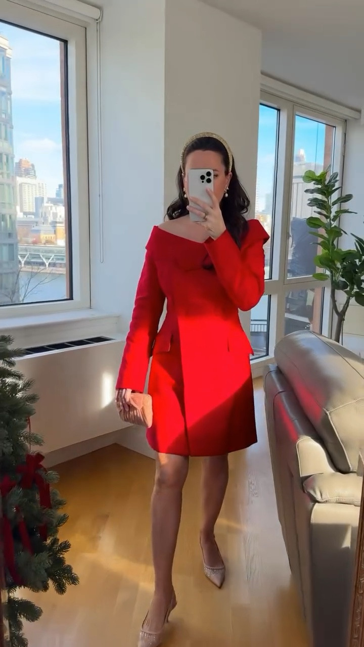 5 outfit ideas for a Holidays party✨❤️🎄Let me know which you’d keep!

Acá les comparto 5 looks para Navidad!  Díganme cual les gusta más! Feliz lunes!

#holidaylook #holidayoutfit #xmasparty #christmasoutfits