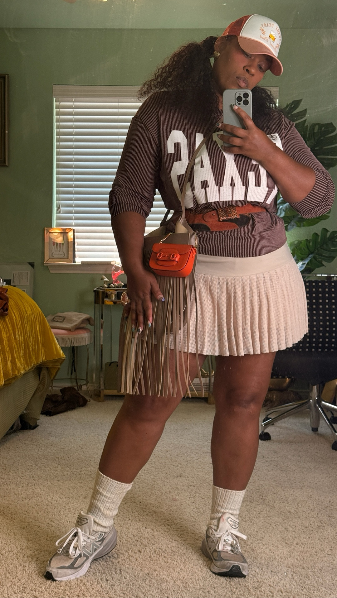 Game day fit with some flair. Perfect for tailgate, the state fair, or just running errands with the girls. 

#LTKSaleAlert #LTKActive #LTKMidsize