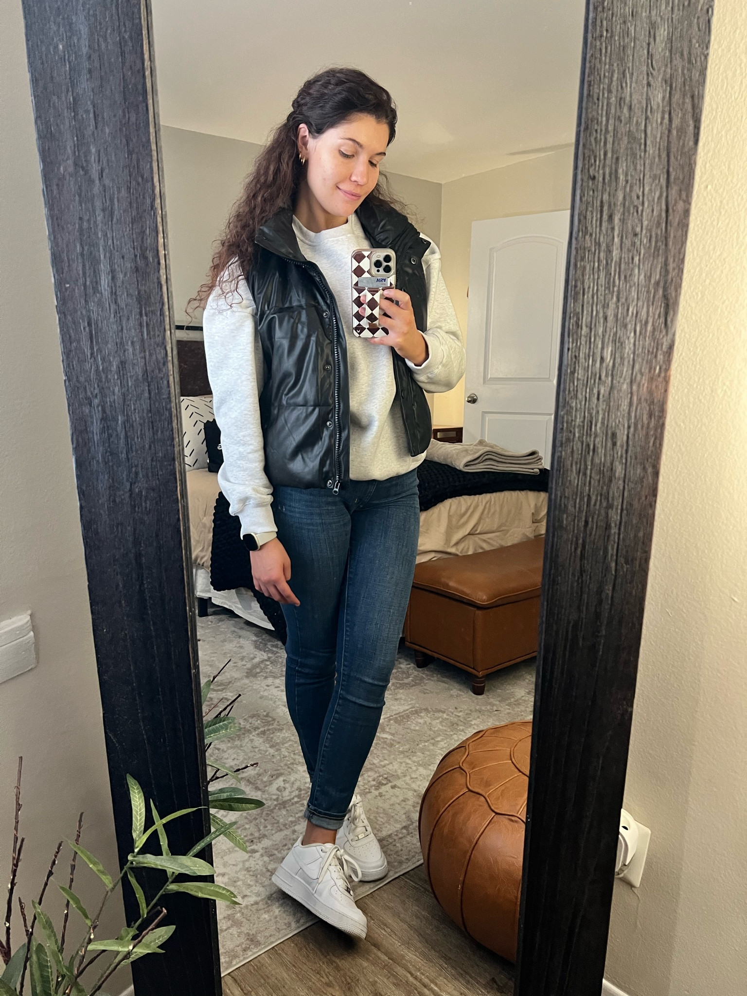 Casual Winter Outfit ❄️

Levi jeans, white Nike Air Force ones, Amazon leather puffer vest, Inaka power crewneck, Walli phone case #amazoninfluencer #levijeans #airforceones #inakapower 

#LTKHoliday #LTKfindsunder100 #LTKSeasonal