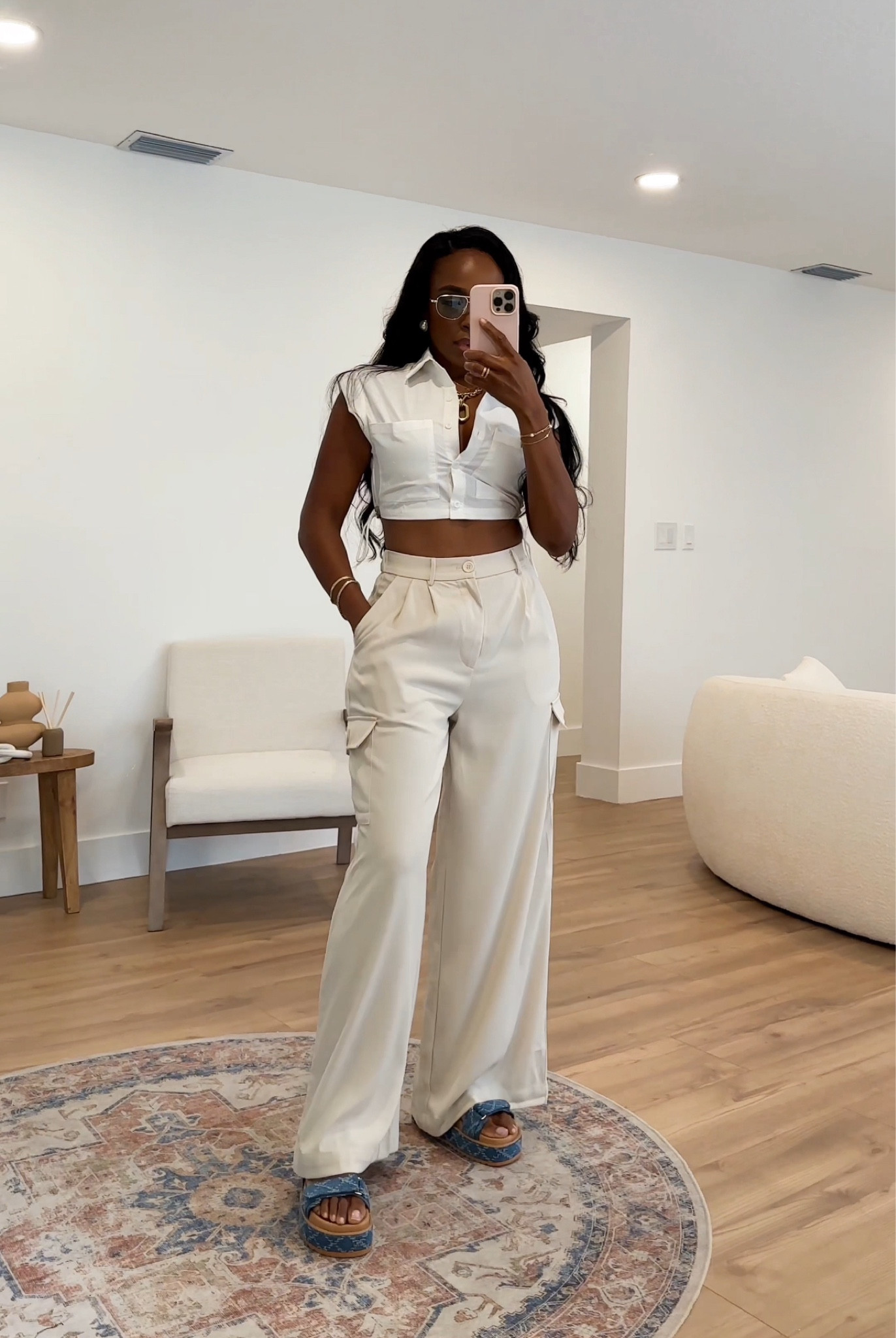 Everything is true to size 
Cargos have an elastic back

I’m 5’4 140lbs

#LTKFindsUnder100 #LTKShoeCrush #LTKStyleTip