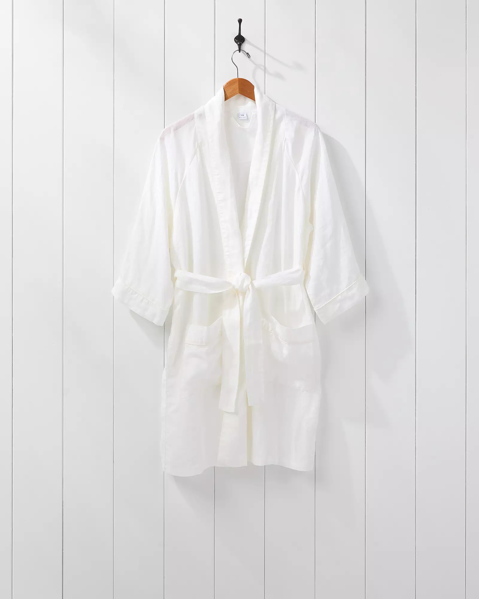 Hyannis Port Linen Robe | Serena and Lily