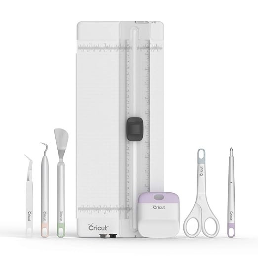Cricut Essential Tool Set - 7-Piece Precision Tool Kit for Crafting and DIYs, Perfect for Vinyl, ... | Amazon (US)
